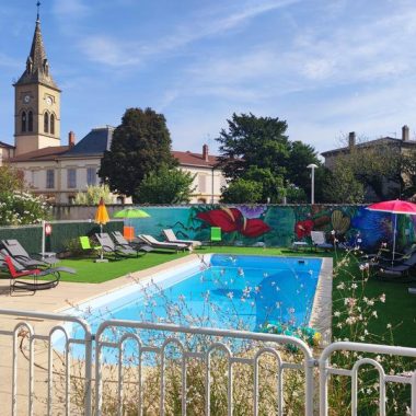 © Piscine extérieur de juin a septembre - <em>DR PAIRE FICOUT</em>